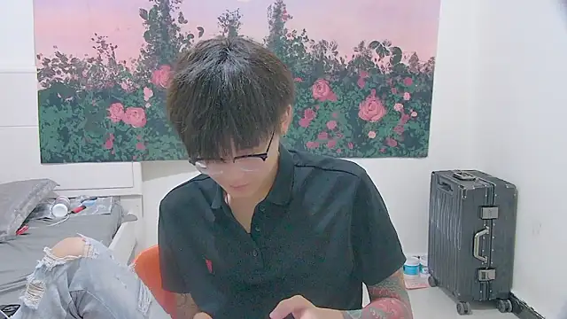 Snapshot of KK-cuteboy chatting on 06.13.26 KK-cuteboy online show from 06.13.26