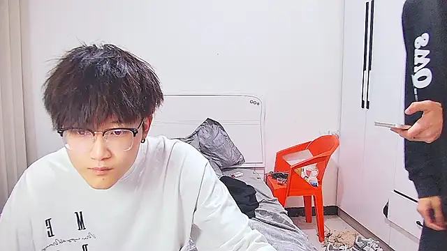 Snapshot of KK-cuteboy chatting on 06.17.26 KK-cuteboy online show from 06.17.26