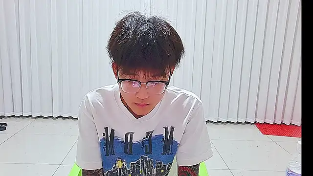 Snapshot of KK-cuteboy chatting on 07.18.26 KK-cuteboy online show from 07.18.26