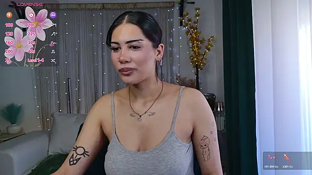 LoraShines online show from 03.18.26