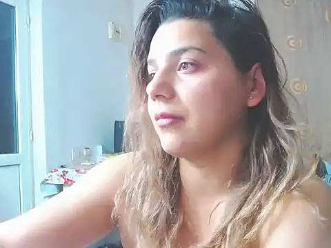 MadisonCharm online show from 04.15.26