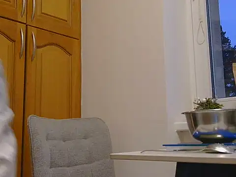 Snapshot of Olivarra chatting on 02.09.26 Olivarra online show from 02.09.26