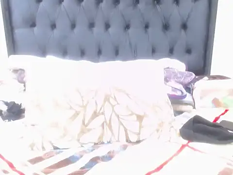 Bootyclit87xx online show from 06.23.26