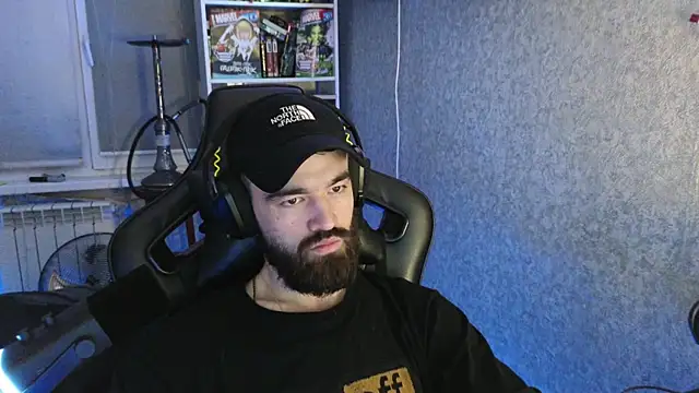 Nik Namee online show from 11.12.25