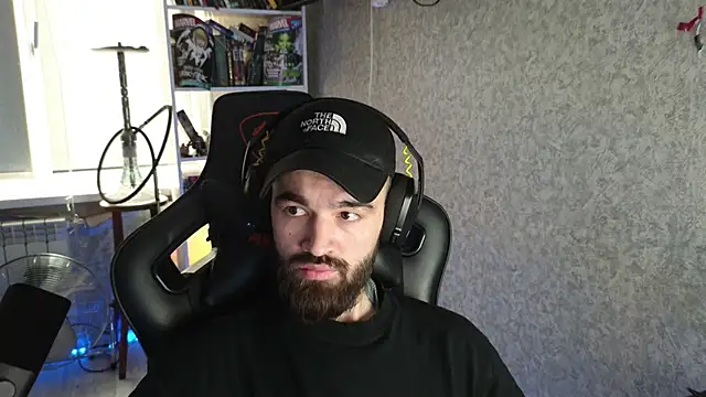 Nik Namee online show from 12.02.25