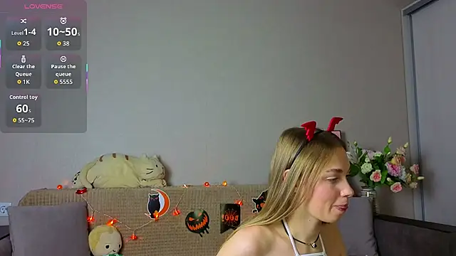 ElizaPurrr online show from 10.24.25