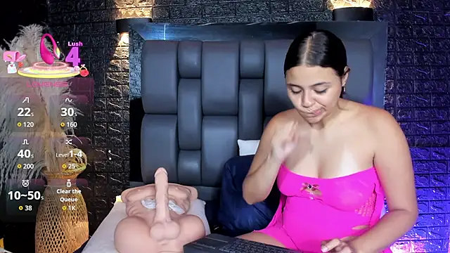 Maraa Rivera online show from 11.17.25