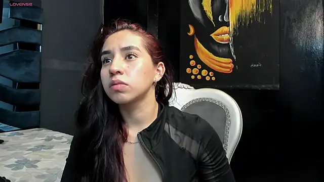 Vittoria Conti  online show from 04.19.26