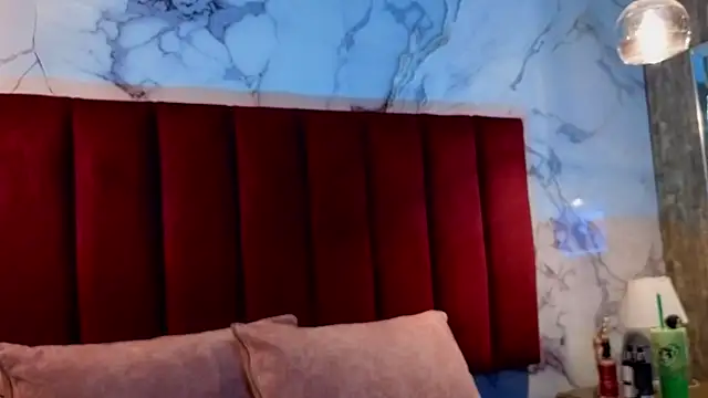 CHIARAJJONES online show from 04.09.26