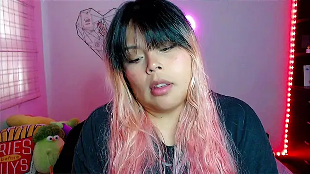 EllieMoonX online show from 02.01.26