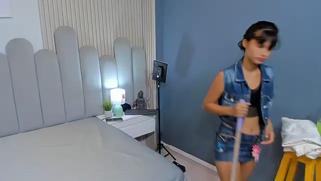 luly dreams online show from 04.17.26