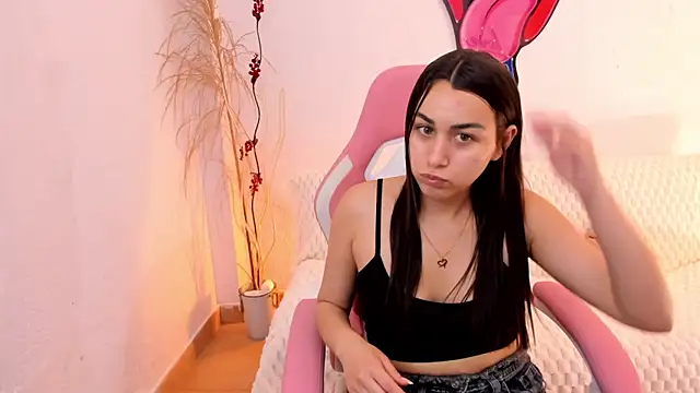 EmmaMyers1 online show from 02.07.26