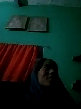 Snapshot of Hot_hasji38 chatting on 10.14.25 Hot hasji38 online show from 10.14.25