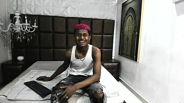 MorenitoDigno online show from 01.07.26