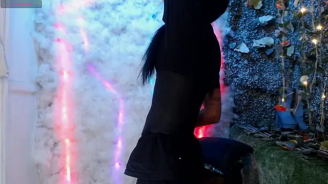 ZAMMIRA online show from 04.17.26