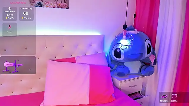 Nara Pink online show from 03.18.26