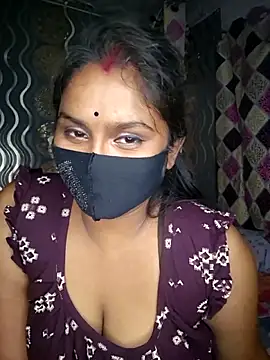 Sweet-Maddlina online show from 04.17.26