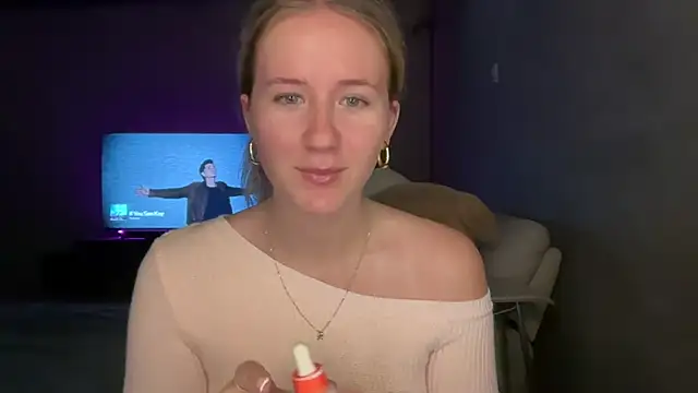 Snapshot of itssosierra chatting on 06.24.26 itssosierra online show from 06.24.26