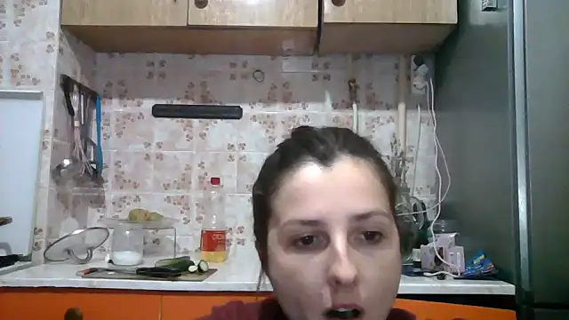 Snapshot of Jeyrinna chatting on 02.08.26 Jeyrinna online show from 02.08.26