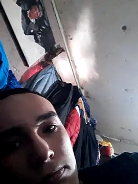 Snapshot of sexdol2 chatting on 11.17.25 sexdol2 online show from 11.17.25