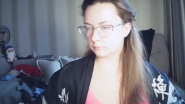 MoodieMira online show from 03.24.26