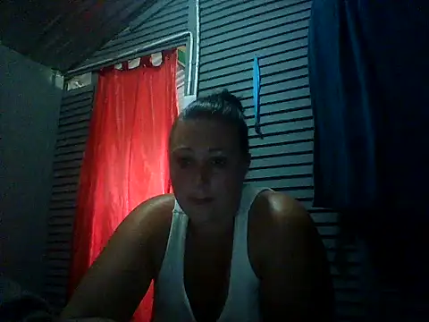 sweetjuicypeach123 online show from 12.16.25