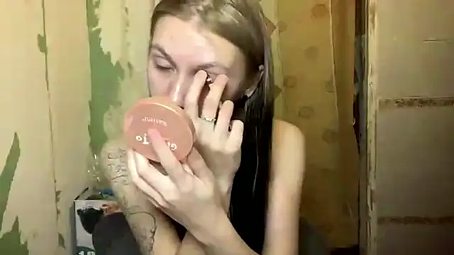 ArianeBhayani online show from 10.31.25