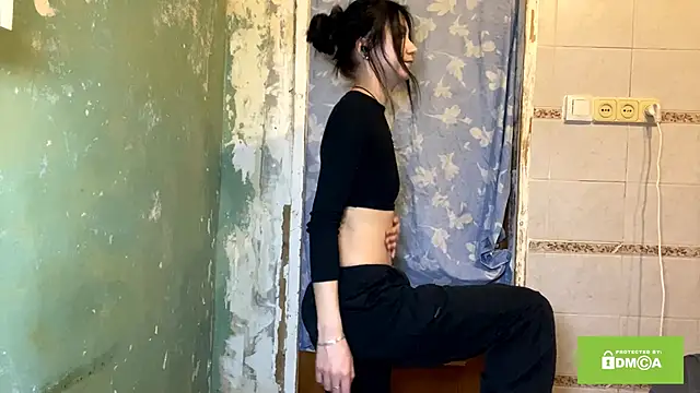 ArianeBhayani online show from 12.19.25