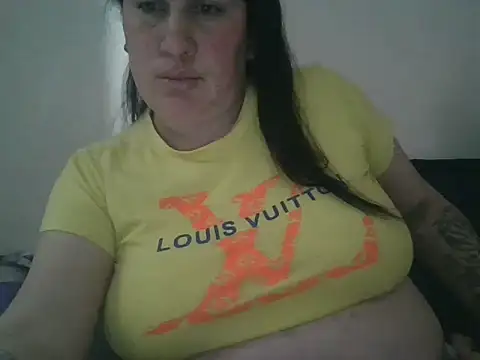 damita17 online show from 04.20.26