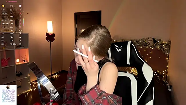 EvaPeace online show from 01.10.26