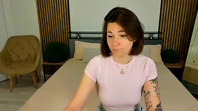 EdenSolis online show from 06.29.26