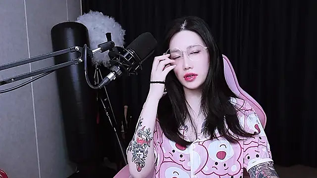 MISA 02 online show from 11.23.25