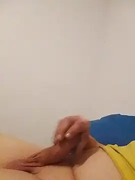 Snapshot of jjLARAY chatting on 11.01.25 jjLARAY online show from 11.01.25