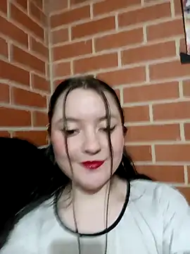 1Sweet Eva online show from 11.24.25