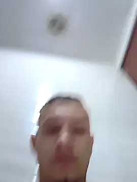 Snapshot of andriu656 chatting on 11.10.25 andriu656 online show from 11.10.25