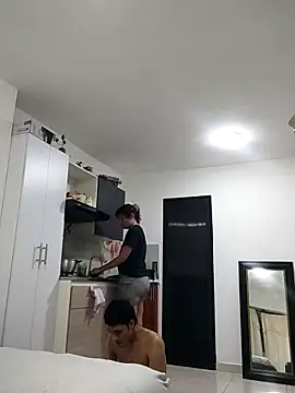 Snapshot of Cev_Am99 chatting on 12.15.25 Cev Am99 online show from 12.15.25