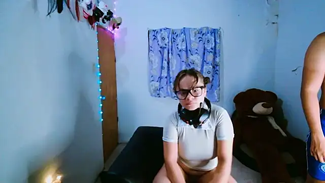 SweetRabbit29 online show from 03.26.26