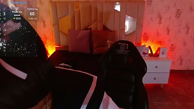 MARIANA TAY1 online show from 11.09.25