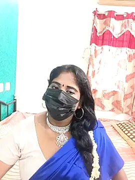 tamil-aunt online show from 10.14.25