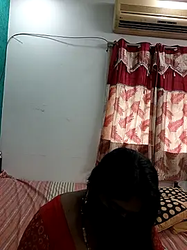 tamil-aunt online show from 10.17.25