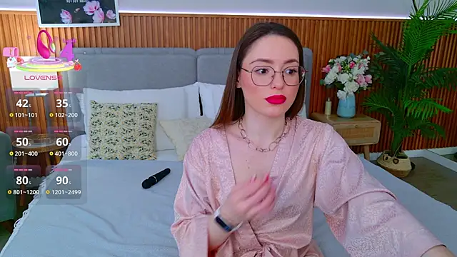 JulliRoss online show from 05.18.26