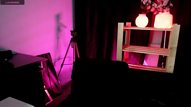 nikadinny online show from 12.17.25