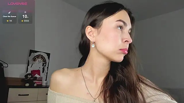 LionKierra online show from 11.23.25