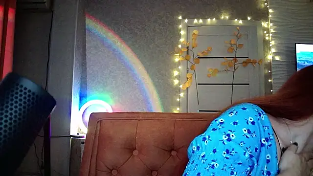 LolaMint  online show from 10.19.25