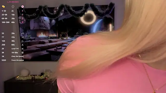 KaryTasch online show from 12.03.25