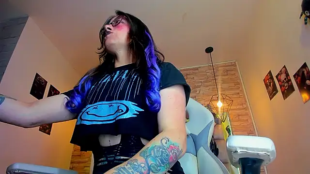 Evangelinejoness  online show from 03.12.26