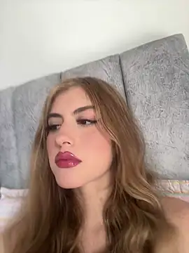 AlessiaLuxx online show from 07.10.26