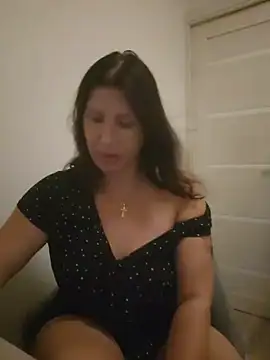 Snapshot of Ambika_beauty chatting on 07.06.26 Ambika beauty online show from 07.06.26