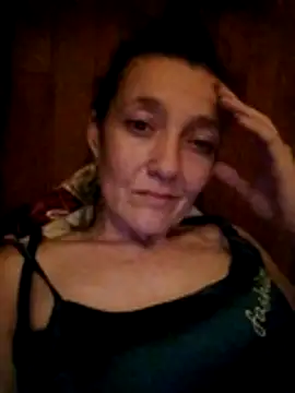 Snapshot of velvet_2200 chatting on 10.29.25 velvet 2200 online show from 10.29.25