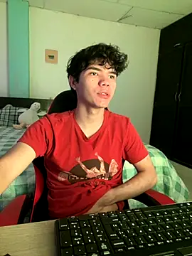 Im Camii online show from 10.30.25